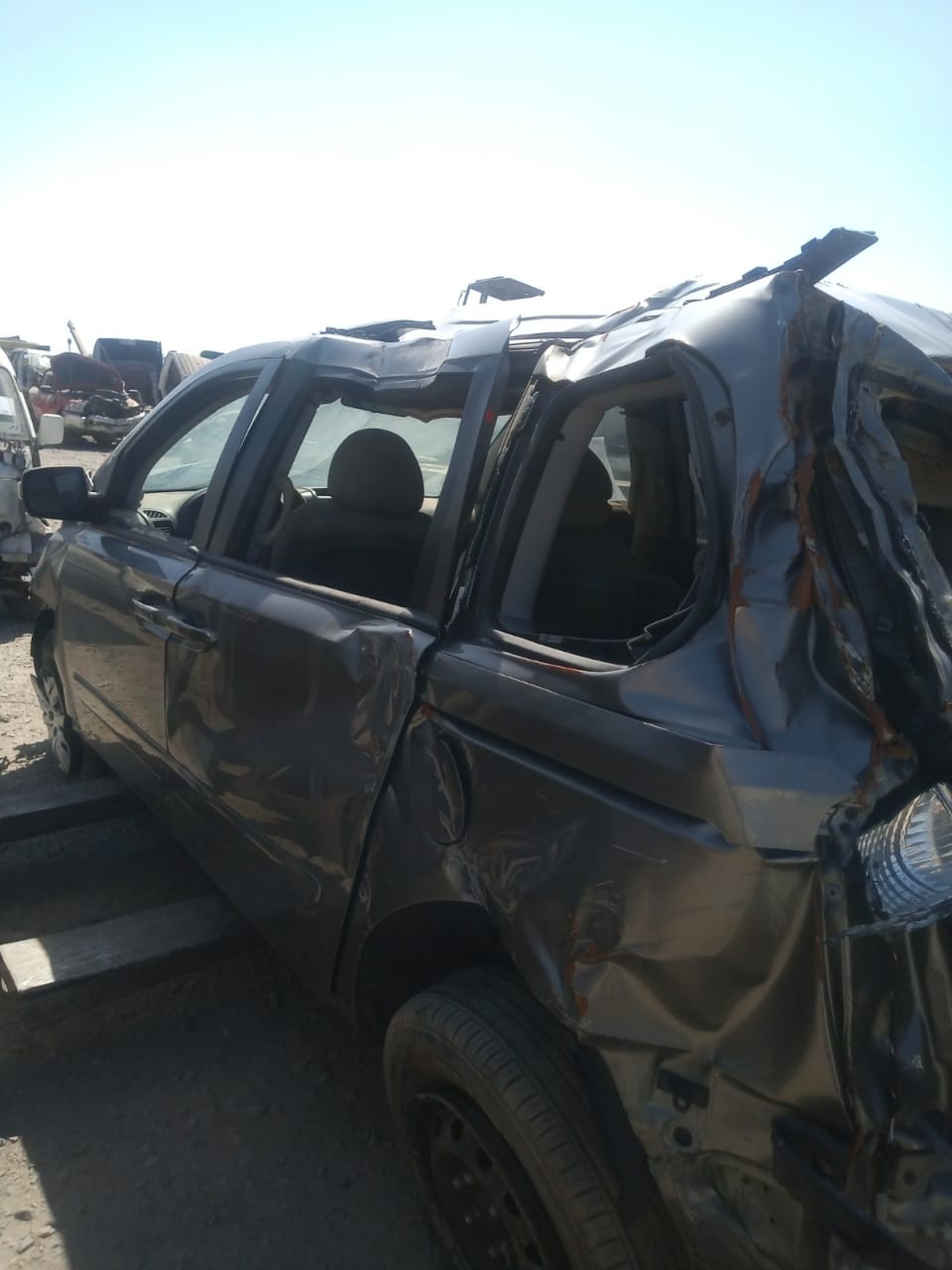  Kia CARNIVAL 2011    EN DESARME